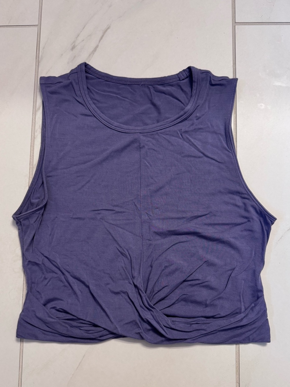 3 for $20/ Spiritual Gangster Twist-Front Crop Tank 💜